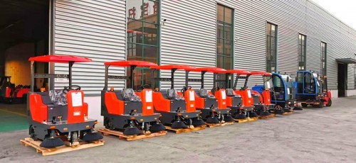 寶雞電動清掃車 寶雞工廠車間掃地車 寶雞學校景區掃地車